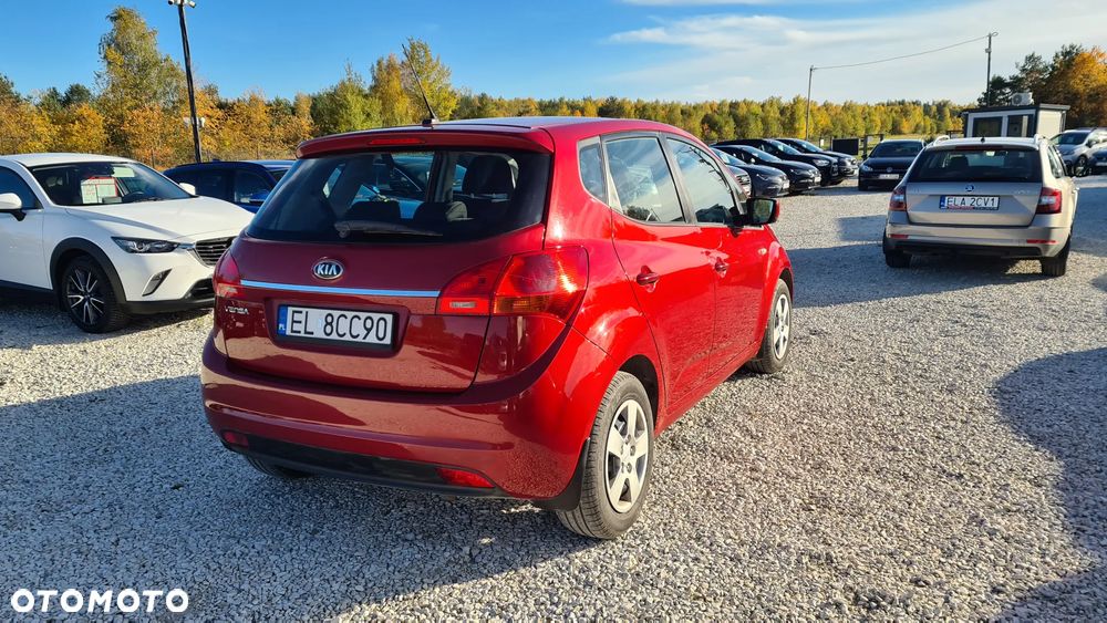 Kia Venga - 3