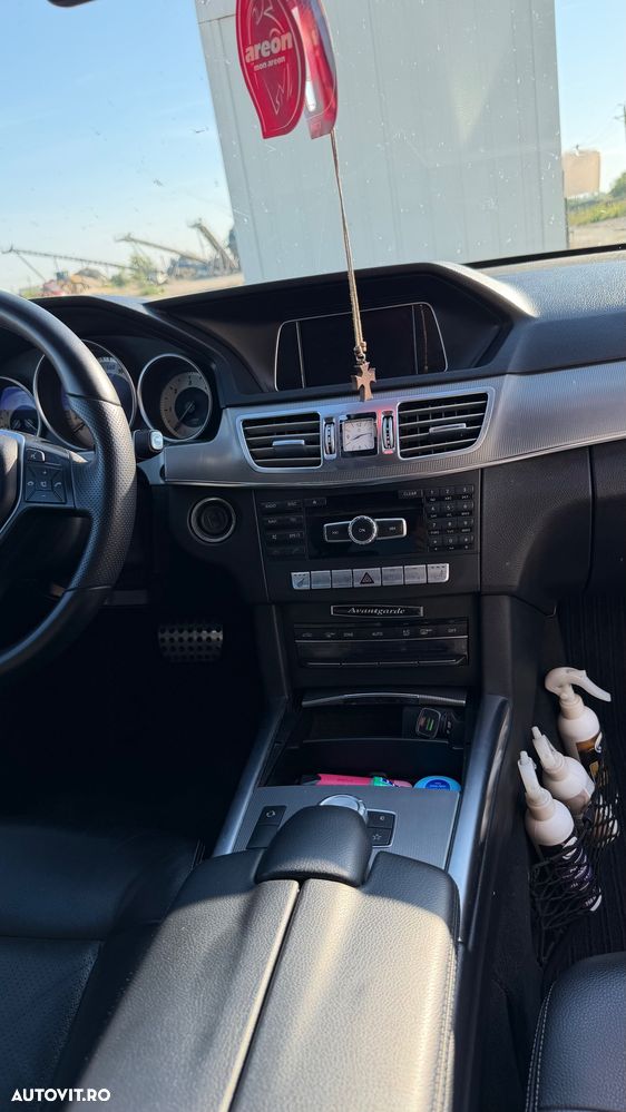 Mercedes-Benz E 220 BlueTEC Aut. - 12