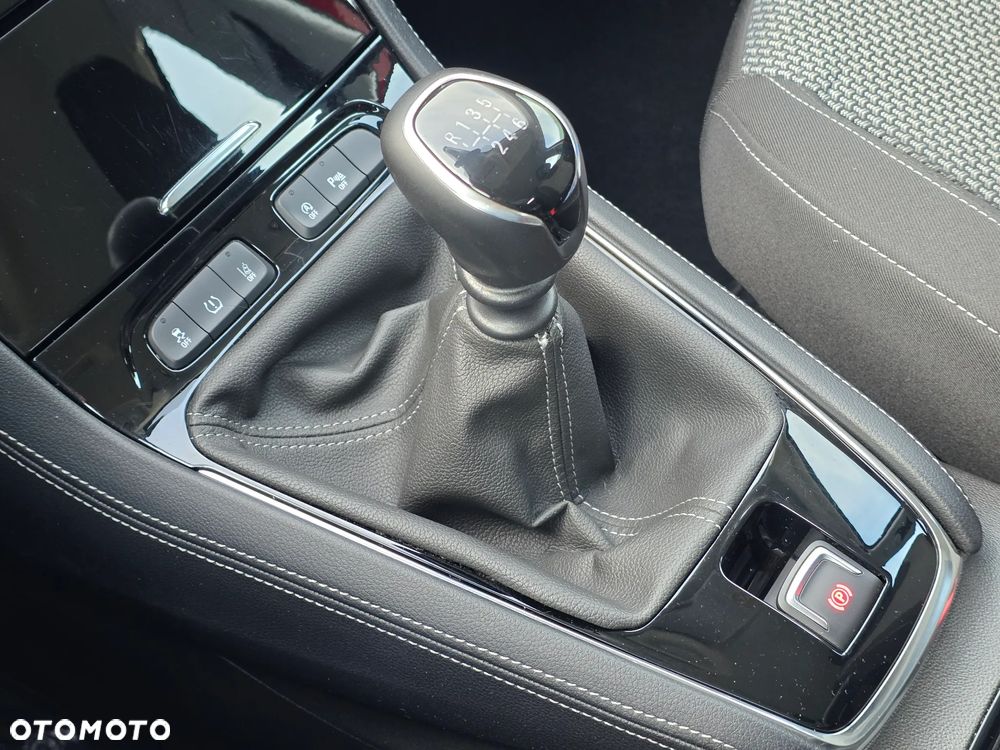 Opel Grandland X - 17