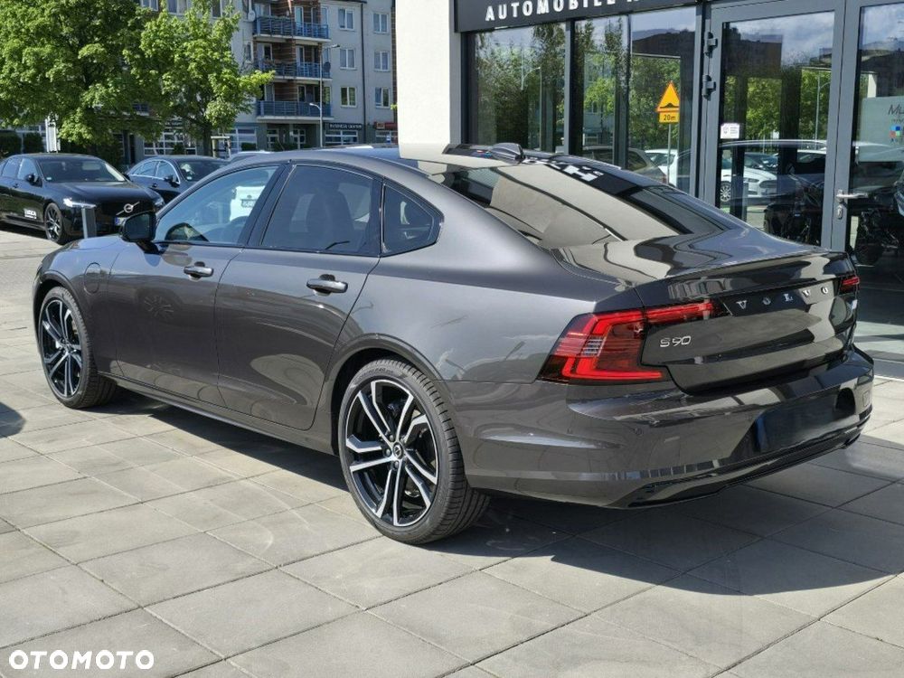 Volvo S90 - 3