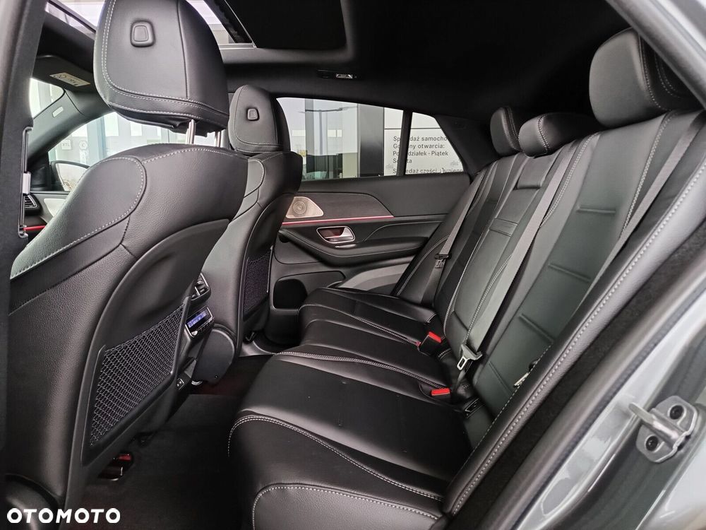 Mercedes-Benz GLE - 23