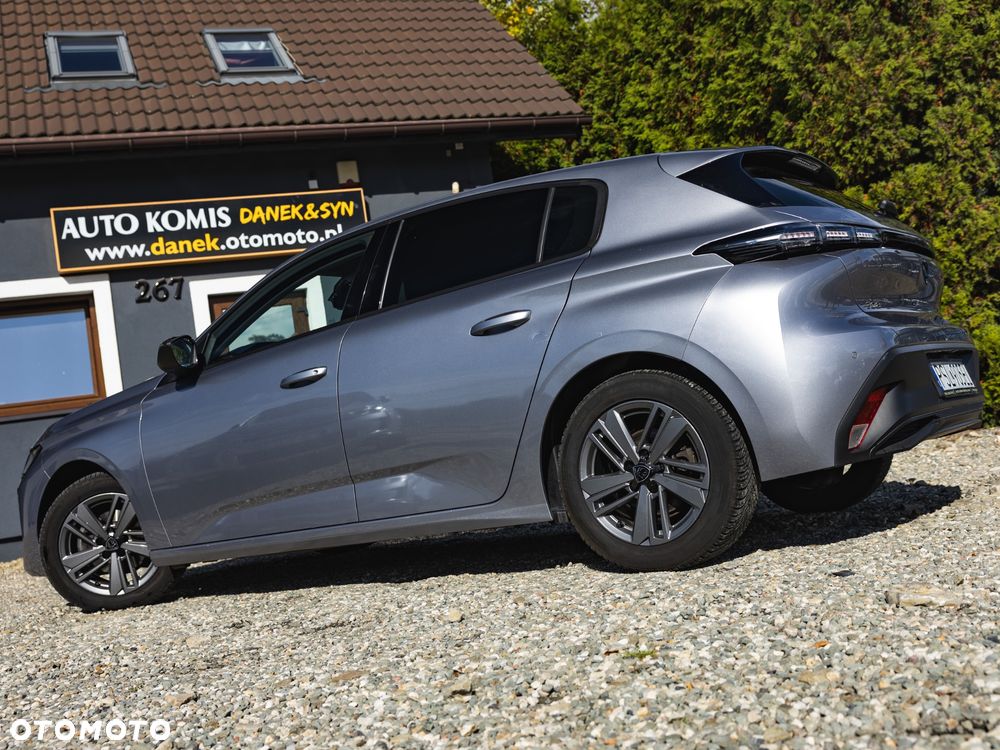 Peugeot 308 PureTech 130 GPF EAT8 Stop & Start Allure Business-Paket - 17