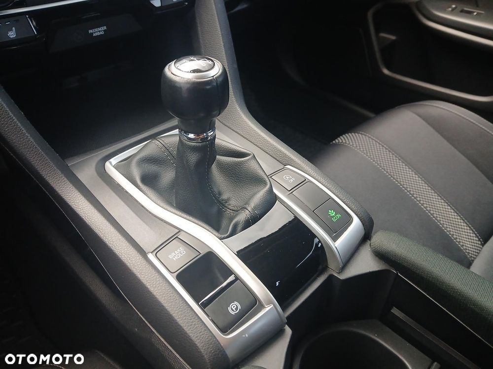 Honda Civic 1.5 T Sport (Navi) - 21