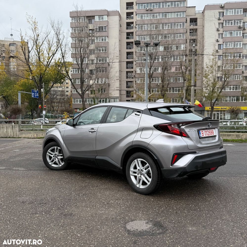 Toyota C-HR - 7
