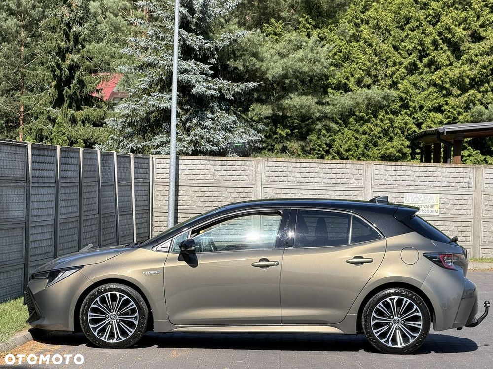 Toyota Corolla 1.8 Hybrid Executive - 32