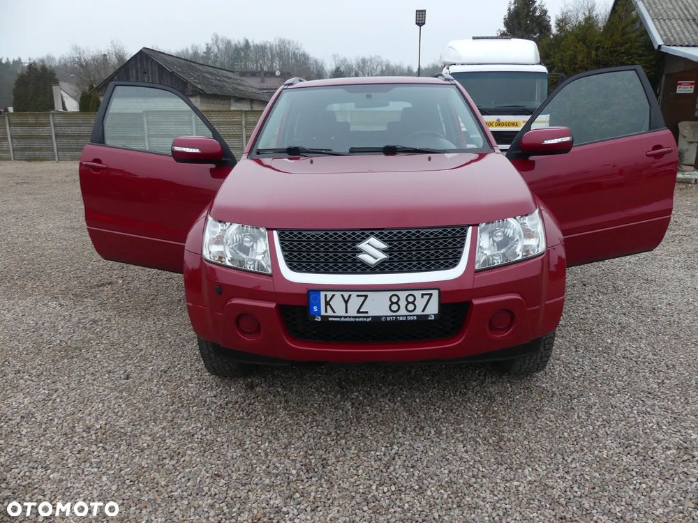 Suzuki Grand Vitara 1.6 De luxe - 31