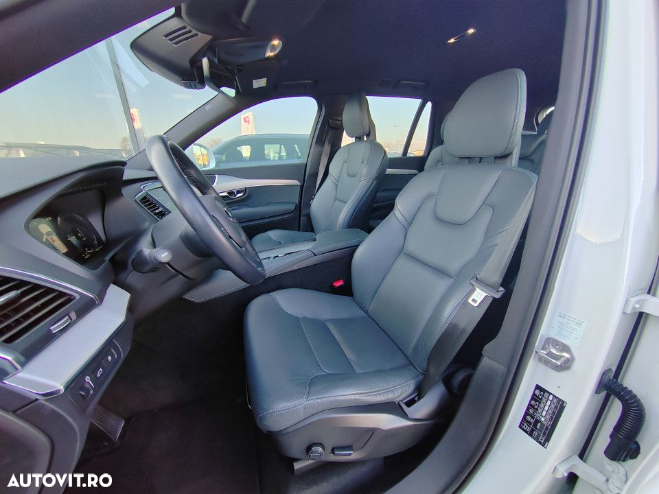 Volvo XC 90 T8 AWD Twin Engine Geartronic Momentum - 14