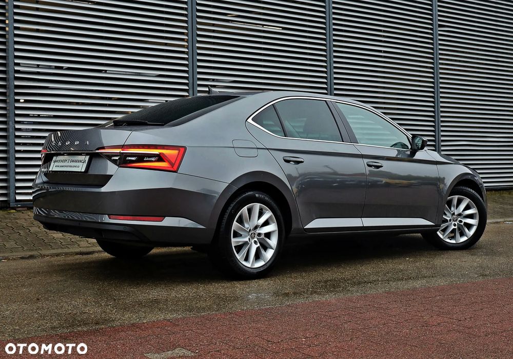 Skoda Superb 1.5 TSI Ambition DSG - 7