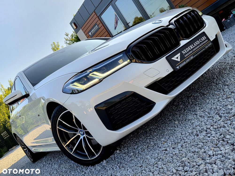 BMW Seria 5 520e M Sport sport - 4