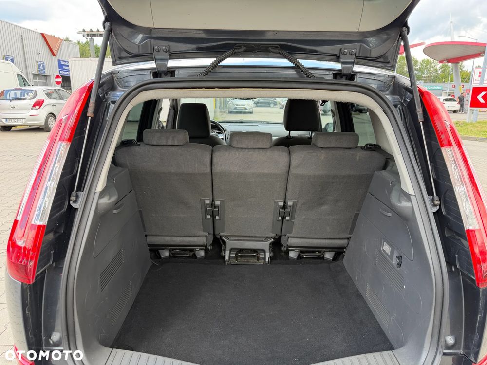 Ford Focus C-Max - 15
