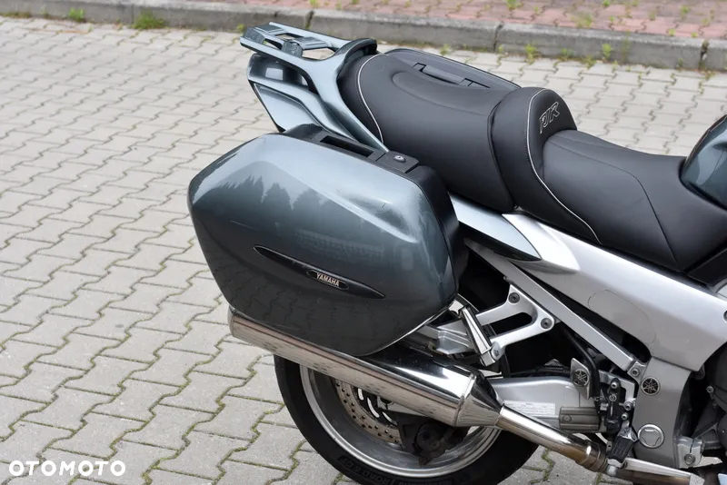 Yamaha FJR - 11