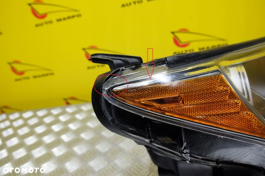 TOYOTA RAV4 2013- REFLEKTOR LAMPA PRAWA ZWYKŁA SOCZEWKOWA USA - 6
