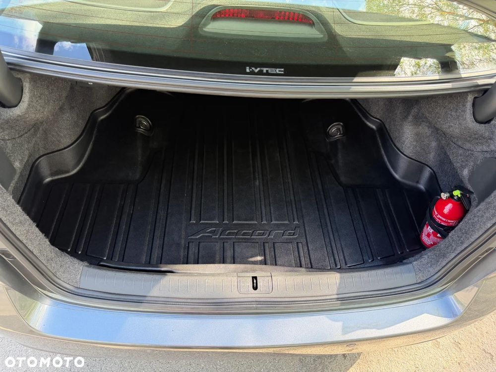 Honda Accord - 11
