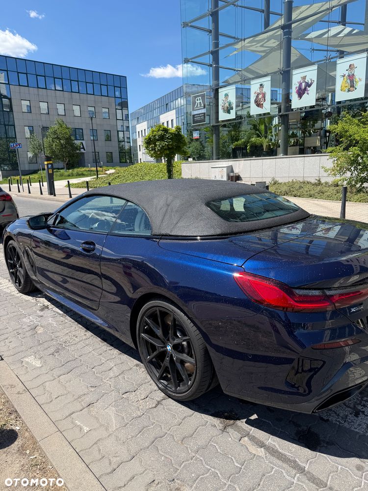 BMW Seria 8 - 17