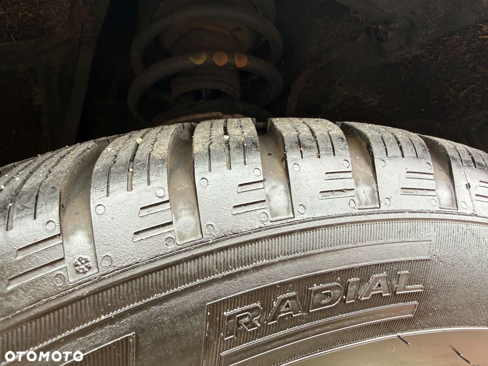 BMW Seria 5 - 35