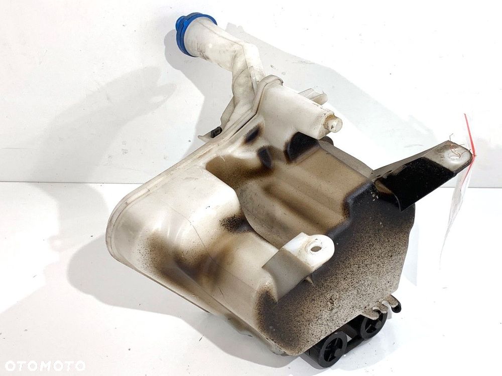 ZBIORNIK SPRYSKIWACZY  TOYOTA YARIS (_P9_) 2005 - 2014 1.33 VVT-i (NSP90_) 74 kW [100 KM] benzyna - 3