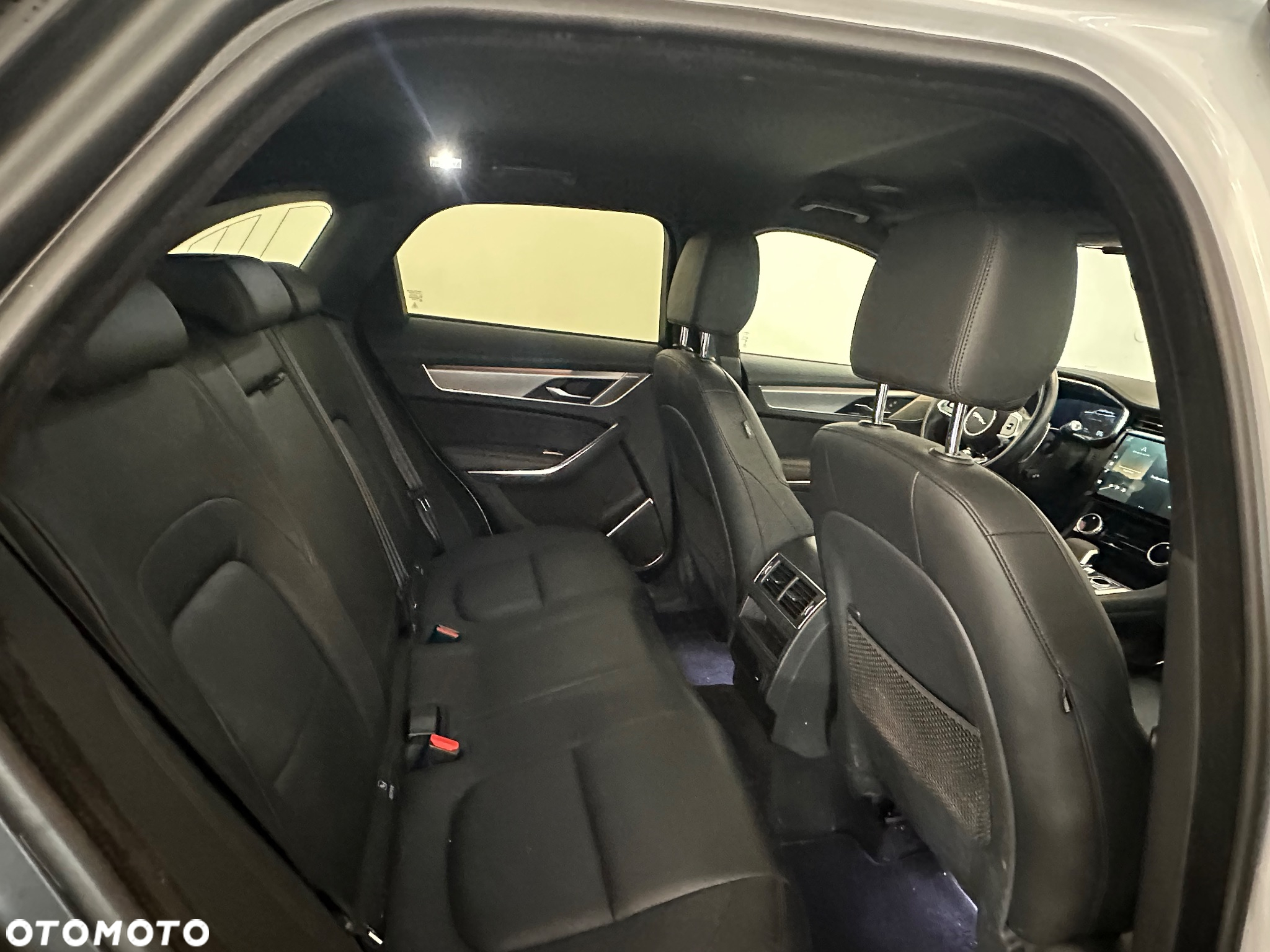 Jaguar F-Pace 2.0 P400e PHEV AWD SE - 35