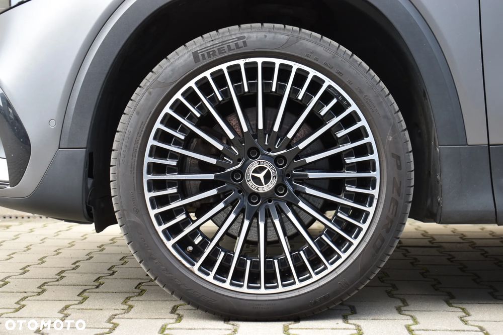 Mercedes-Benz EQB 350 4Matic AMG Line - 10