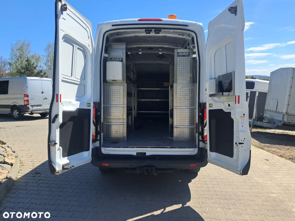 Ford Transit - 16