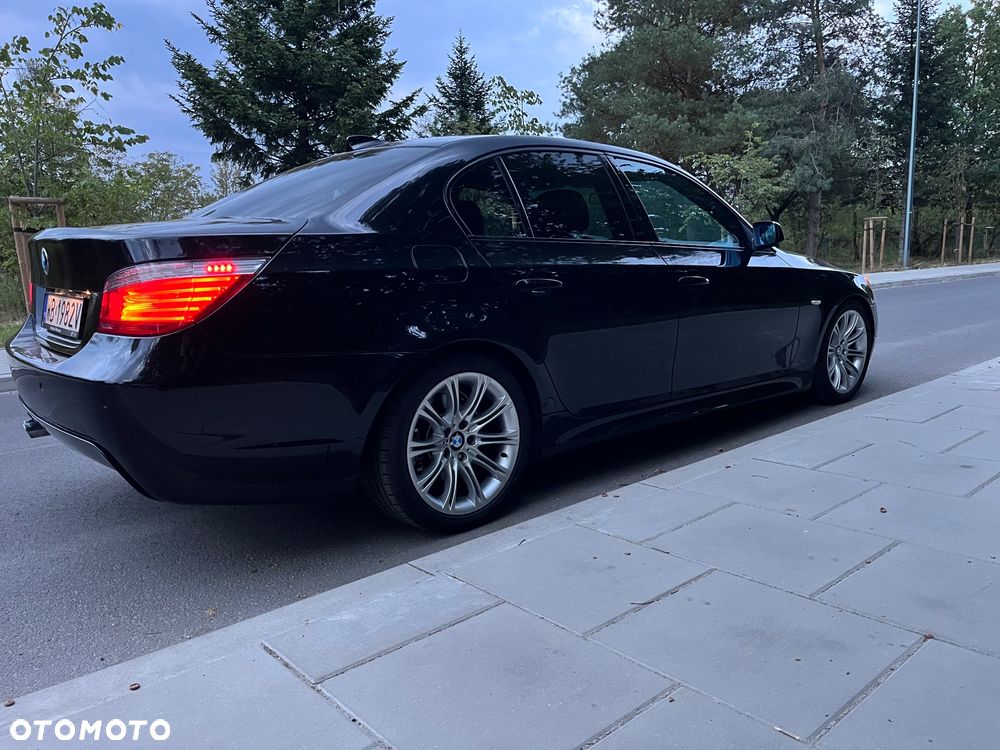 BMW Seria 5 525d - 6