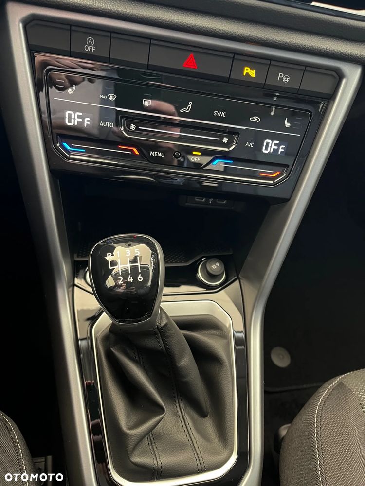 Volkswagen T-Roc 1.5 TSI Life Plus DSG - 6