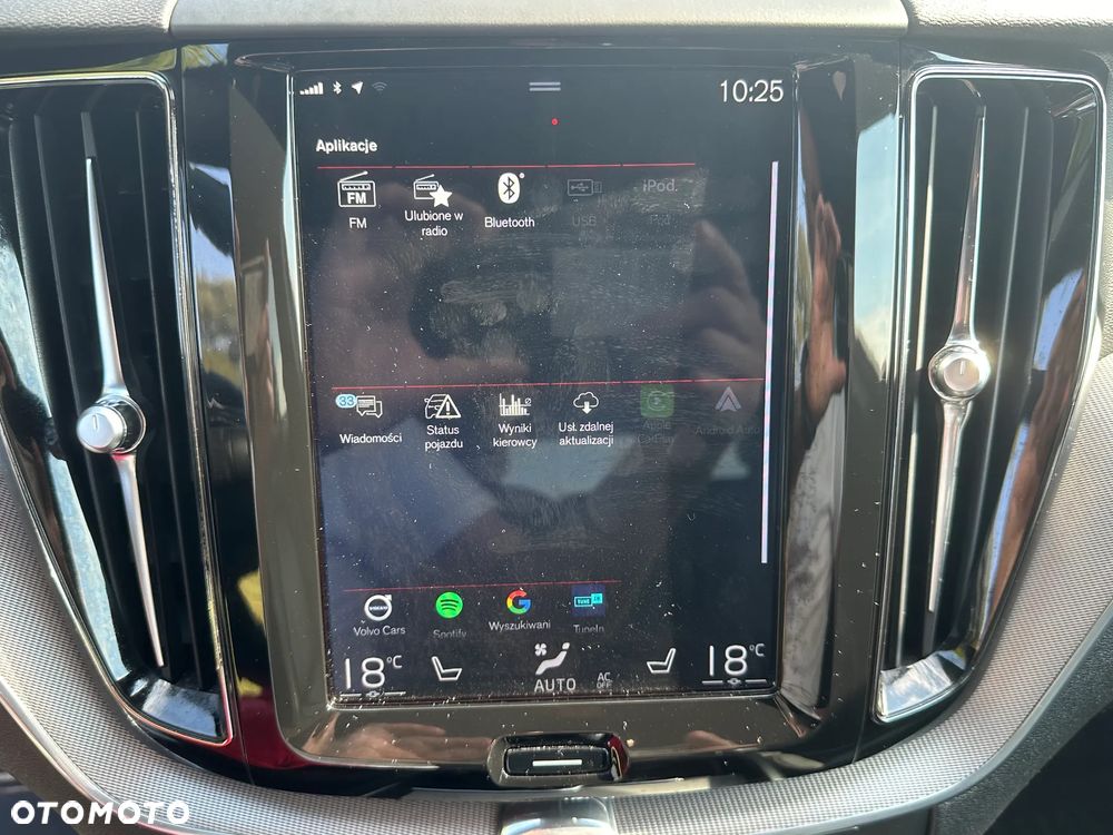 Volvo XC 60 B4 D AWD Geartronic RDesign - 23