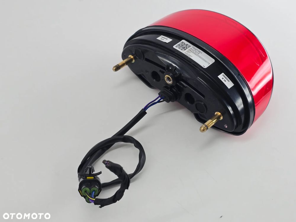 LAMPA TYL   TRIUMPH SCRAMBLER 400 SPEED - 1