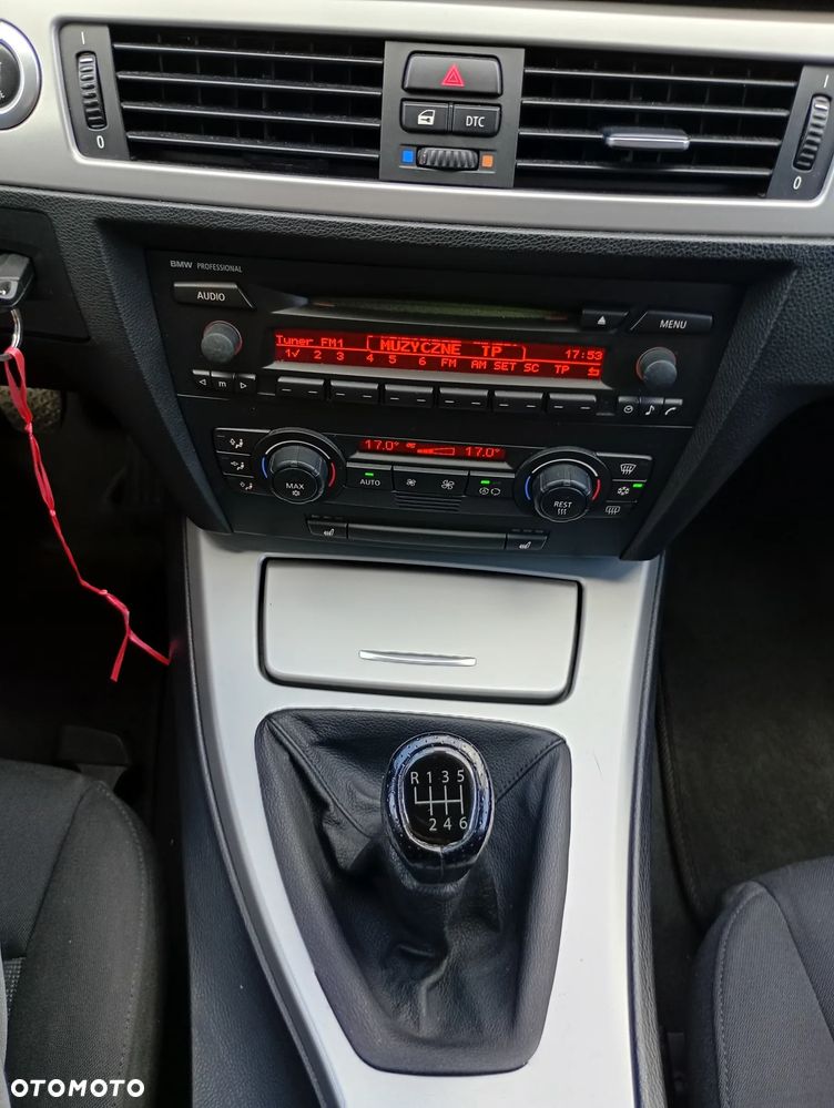 BMW Seria 3 - 29