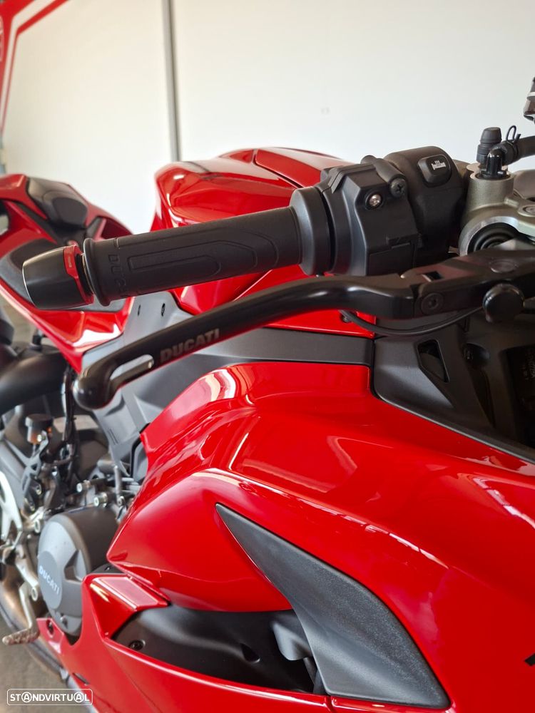 Ducati Panigale V2 S - 15