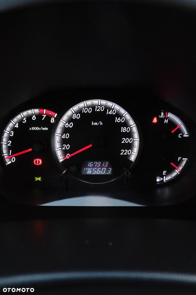 Mazda 5 2.0 Exclusive + - 26