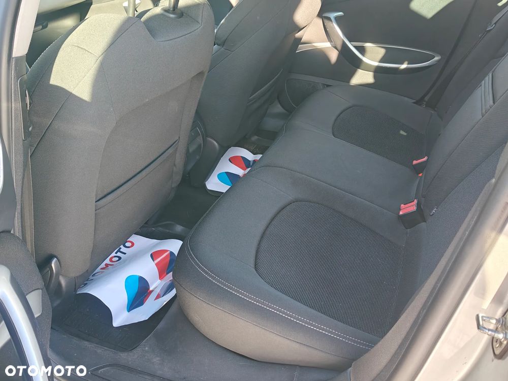 Citroën C5 HDi 135 FAP Confort - 11