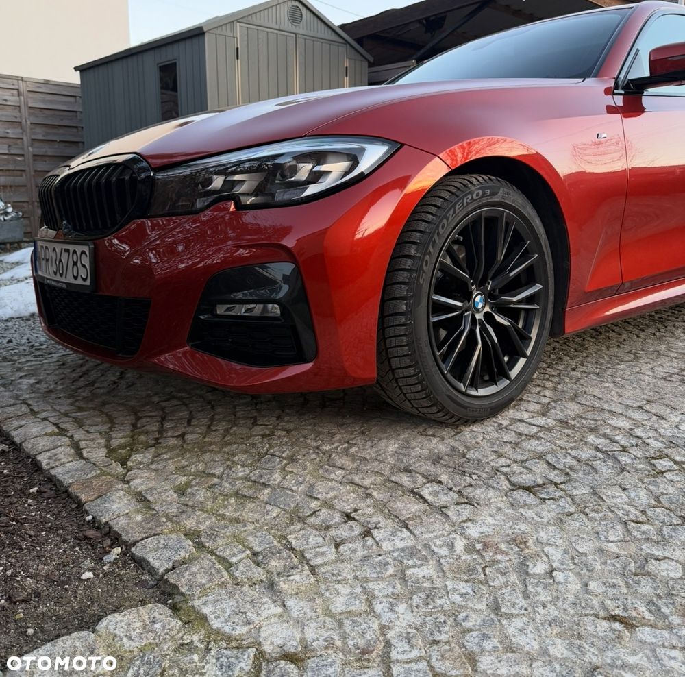 BMW Seria 3 320d M Sport - 10