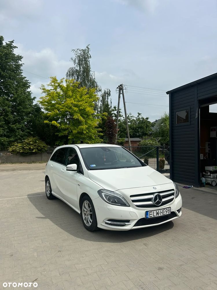 Mercedes-Benz Klasa B - 1