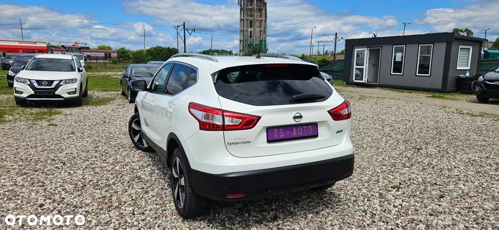 Nissan Qashqai 1.5 dCi Tekna - 5