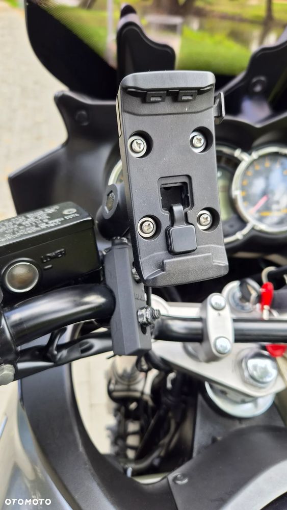Suzuki V-STROM - 28