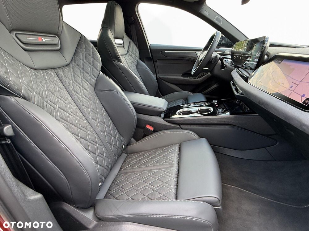 Audi A6 Avant TFSI mHEV Quattro S tronic - 27