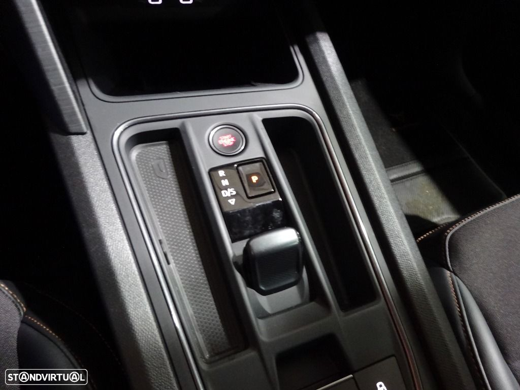 Cupra Formentor 1.4 e-Hybrid DSG - 27