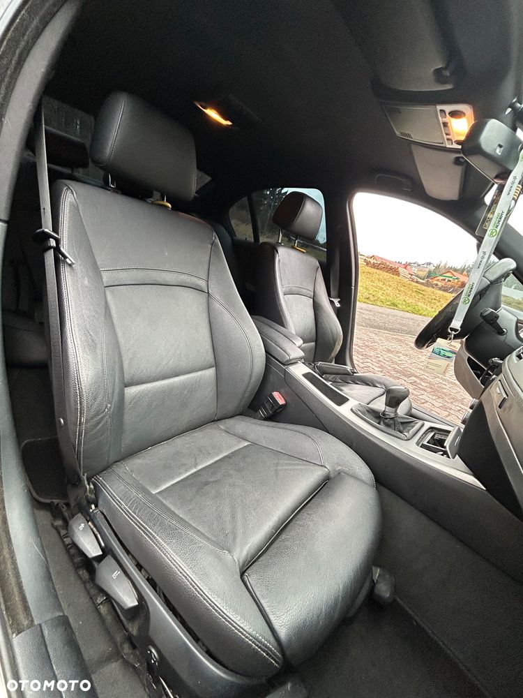 BMW Seria 3 318d - 9