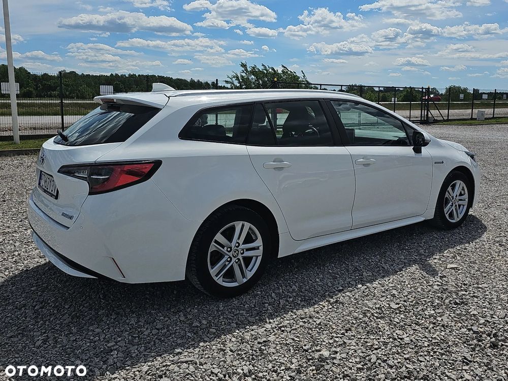 Toyota Corolla 1.8 Hybrid Comfort - 5