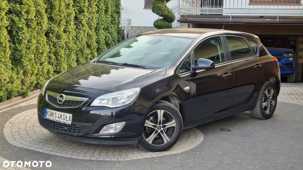 Opel Astra - 2