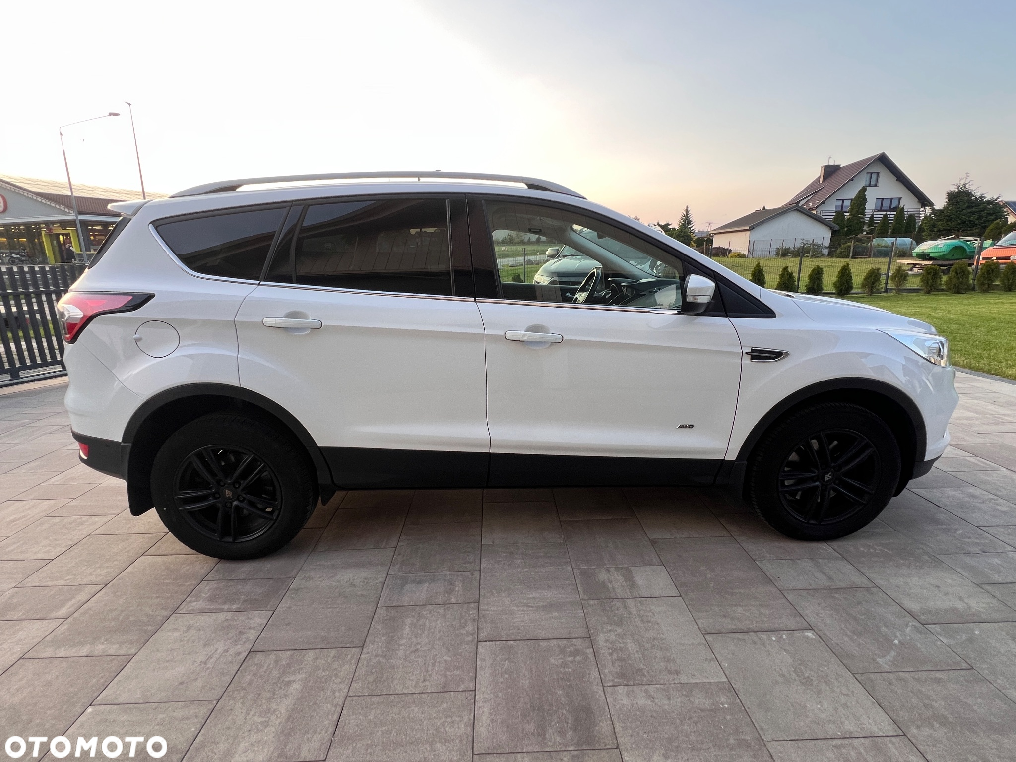 Ford Kuga 2.0 TDCi 4x4 Cool & Connect - 33