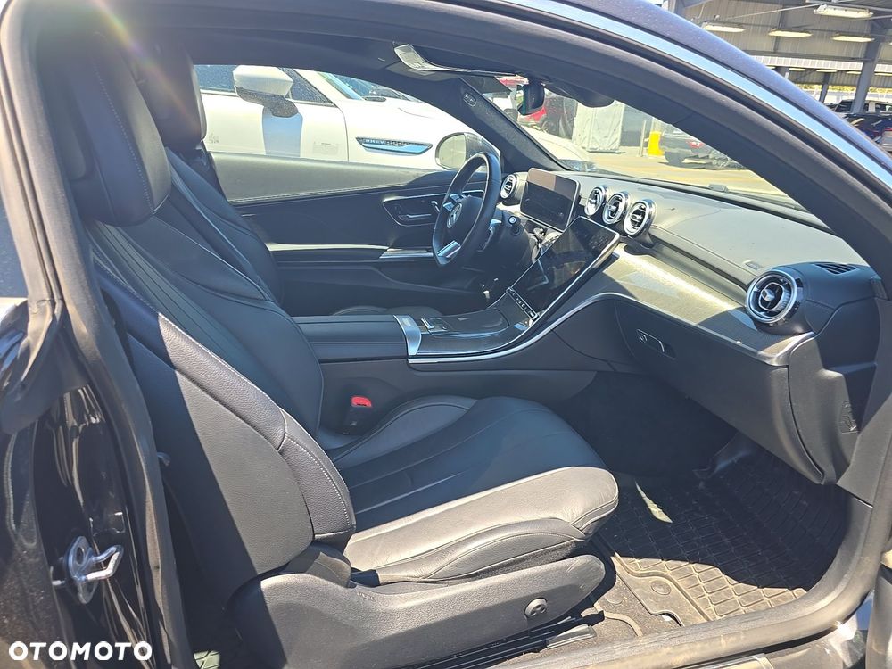 Mercedes-Benz CLE 300 4Matic 9G-TRONIC Edition AMG Line - 10