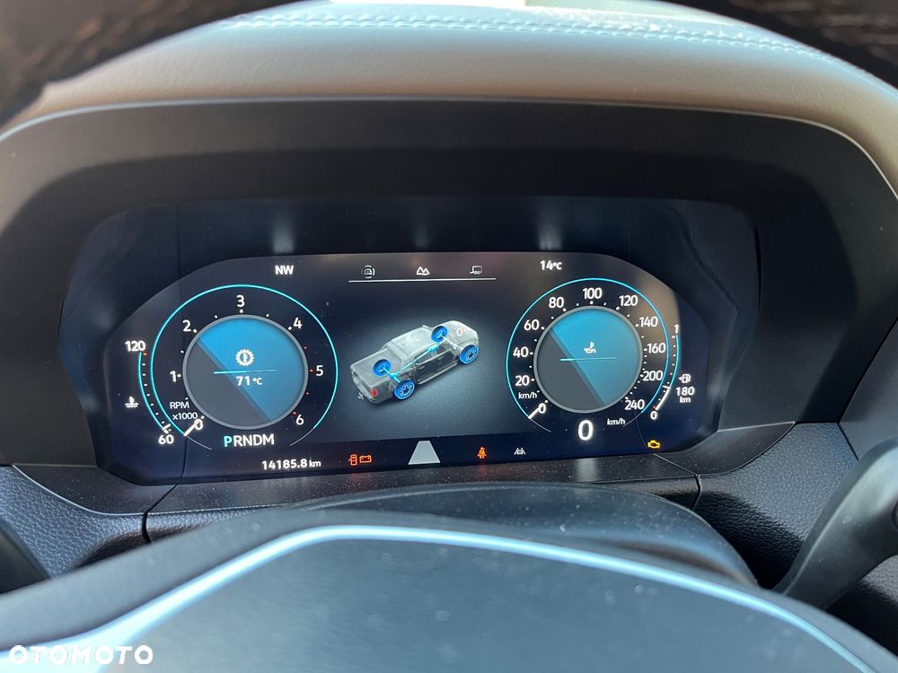 Volkswagen Amarok - 8