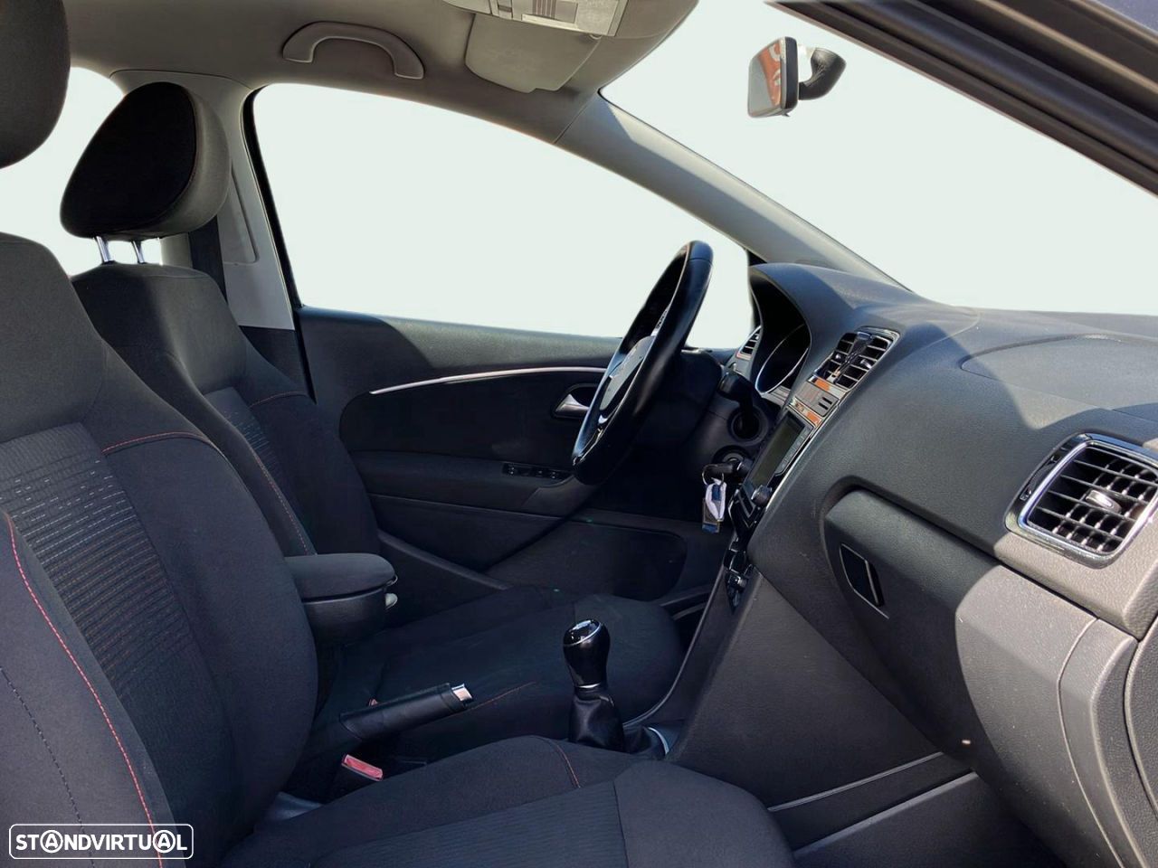 VW Polo 1.4 TDi Confortline - 14
