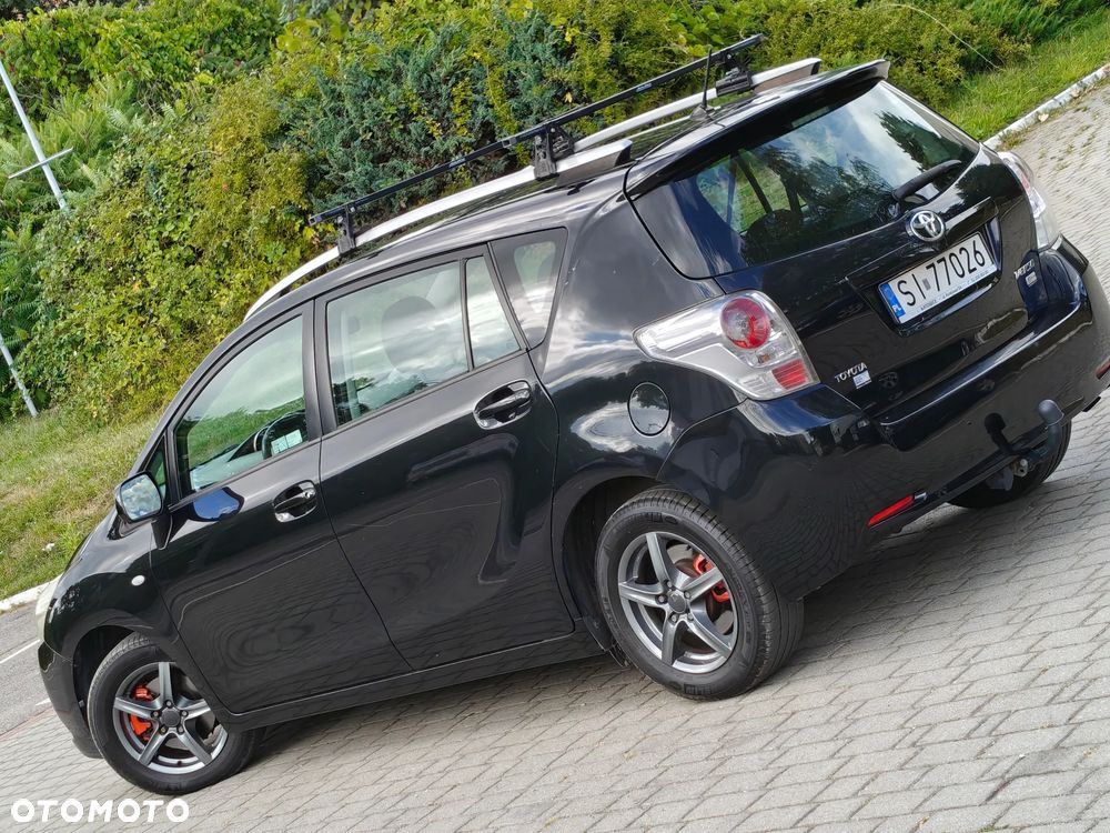 Toyota Verso 2.0 D-4D Sol plus - 3