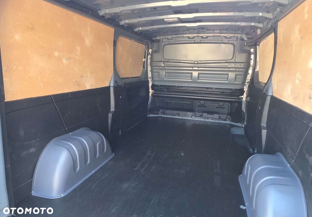 Renault Trafic - 30