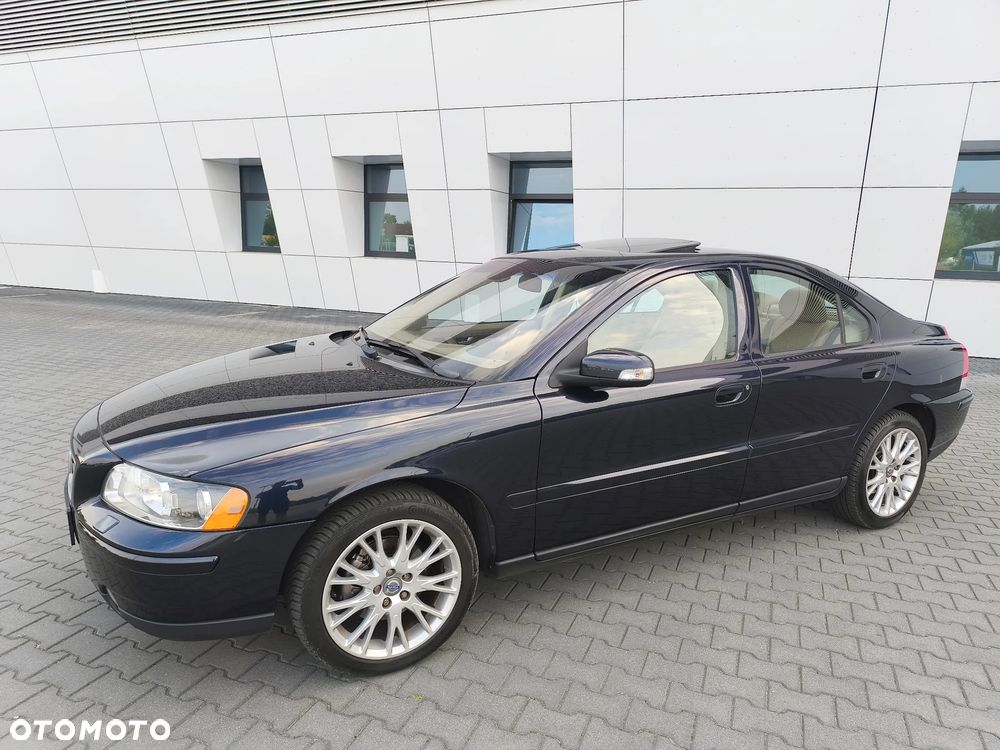 Volvo S60 2.4 Summum - 4