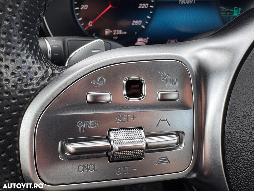 Mercedes-Benz C 300 de 9G-TRONIC AMG Line - 25