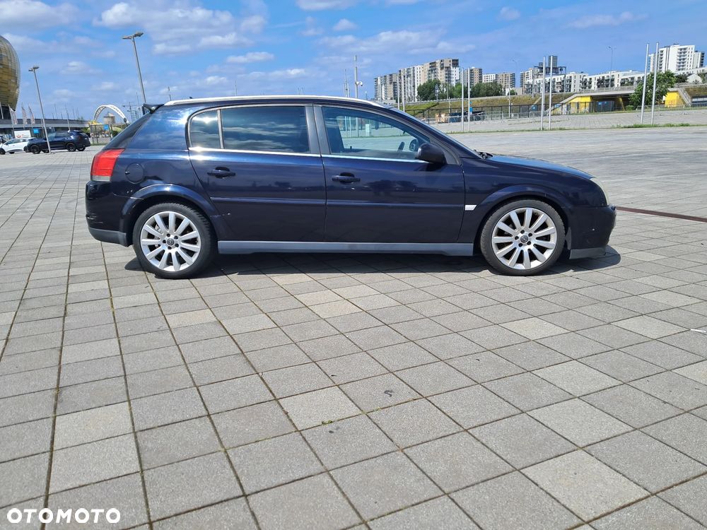 Opel Signum 1.9 CDTI Automatik Cosmo - 2