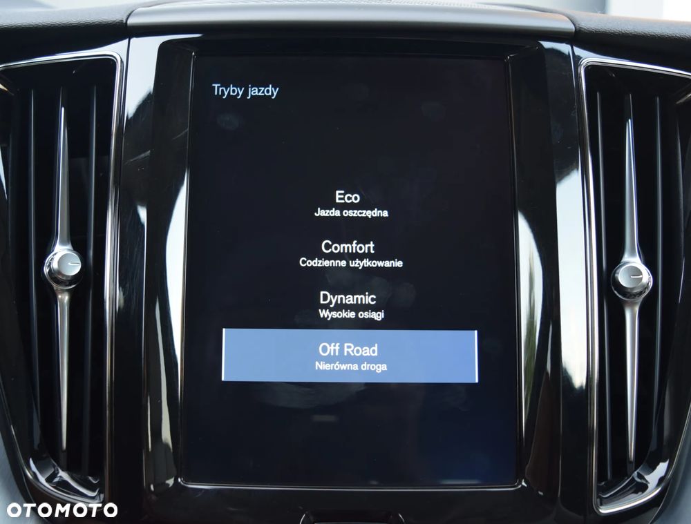 Volvo XC 60 D4 AWD Geartronic Momentum - 34